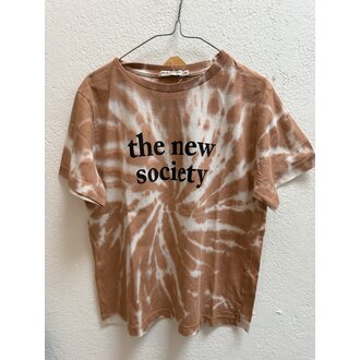 Preloved 2. New Society shirt tie dye wit terra // 8y
