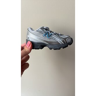 New Balance 740 toddler // dark silver metallic
