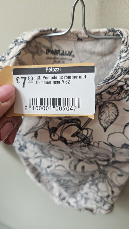 Preloved 13. Pompdelux romper met bloemen rose // 62