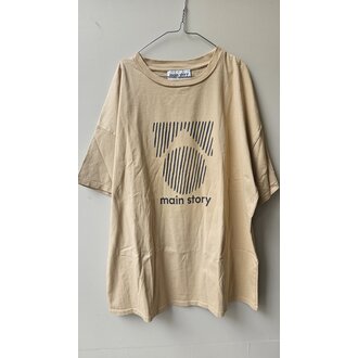 Preloved 1. Main story zandkleurig shirt zwarte print // 14y