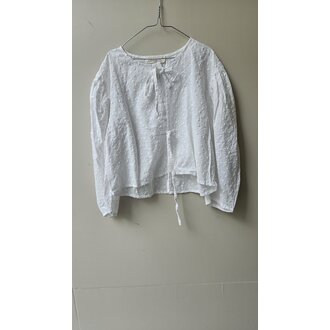 Preloved 1. Charlie Petite blouse wit broderie // M (dames)