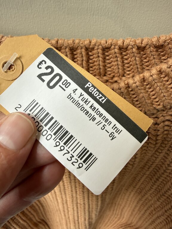 Preloved 4. Yuki katoenen trui bruin/oranje // 5-6y