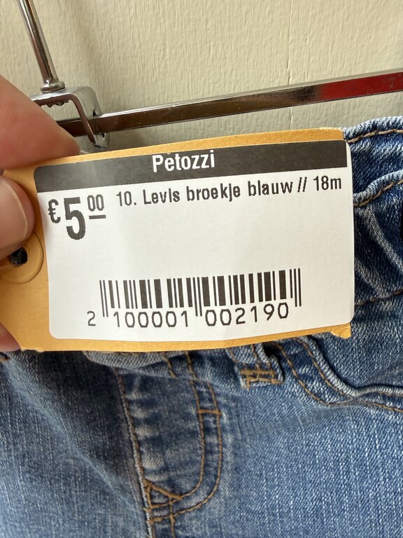 Preloved 10. Levis broekje blauw // 18m