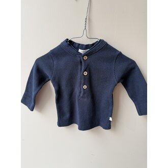 Preloved 11. 1+in the family longsleeve knoopjes donkerblauw// 6m