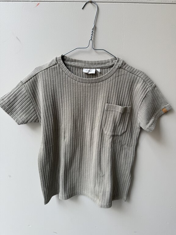 Preloved 11. Lil' Atelier t-shirt zakje beige // 116