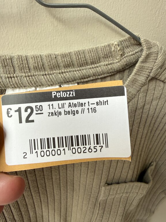 Preloved 11. Lil' Atelier t-shirt zakje beige // 116
