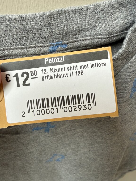 Preloved 12. Nixnut shirt met letters grijs/blauw // 128