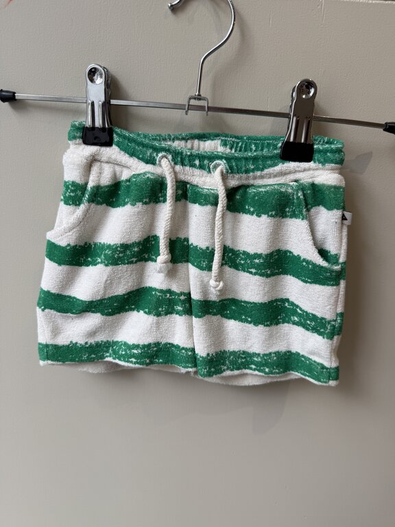Preloved 14. Ammehoela setje korte broek en tshirt wit/groen // 6-12m