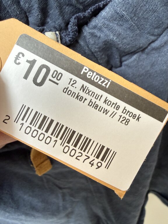 Preloved 12. Nixnut korte broek donker blauw // 128