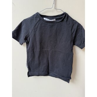 Preloved 9. Mingo top zwart // 1-2y