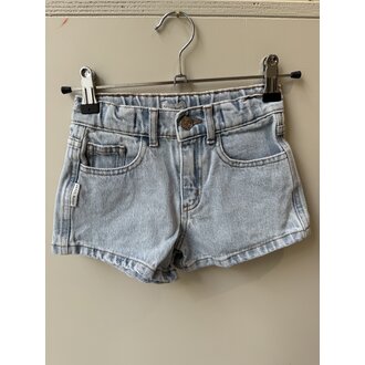 Preloved 9. Petit Blush short jeans // 4y