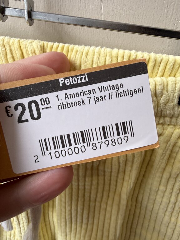 Preloved 1. American Vintage ribbroek 7 jaar // lichtgeel