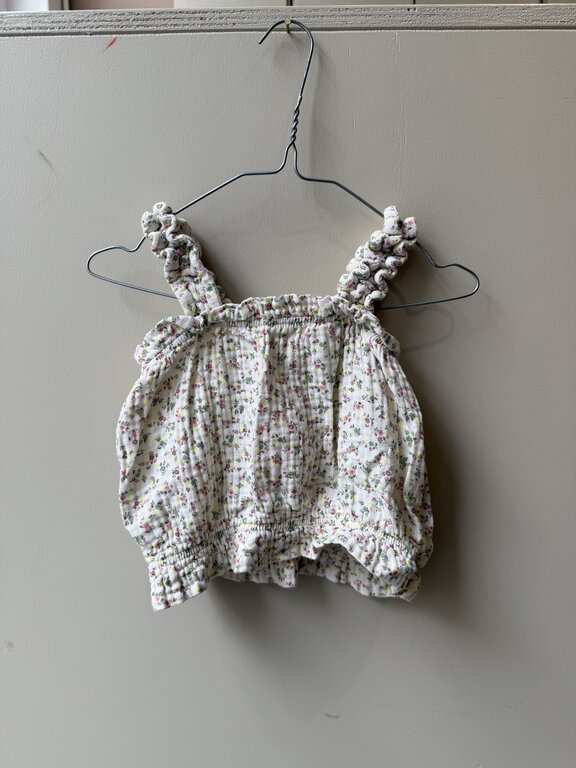 Preloved 1. Buho crop top 8 jaar // creme met kleine roze en gele bloemetjes
