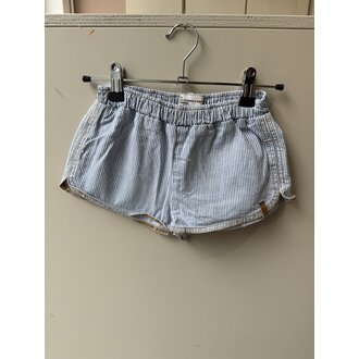 Preloved 1. Piupiuchick short 4 jaar // wit blauw gestreept