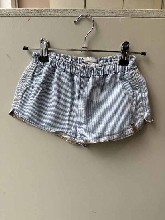 Preloved 1. Piupiuchick short 4 jaar // wit blauw gestreept