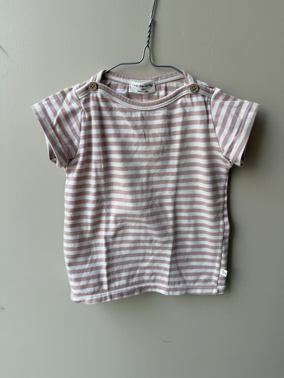 Preloved 8. 1+in the family shirtje streep roze // 24m