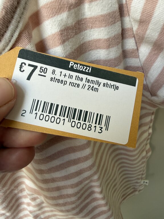 Preloved 8. 1+in the family shirtje streep roze // 24m