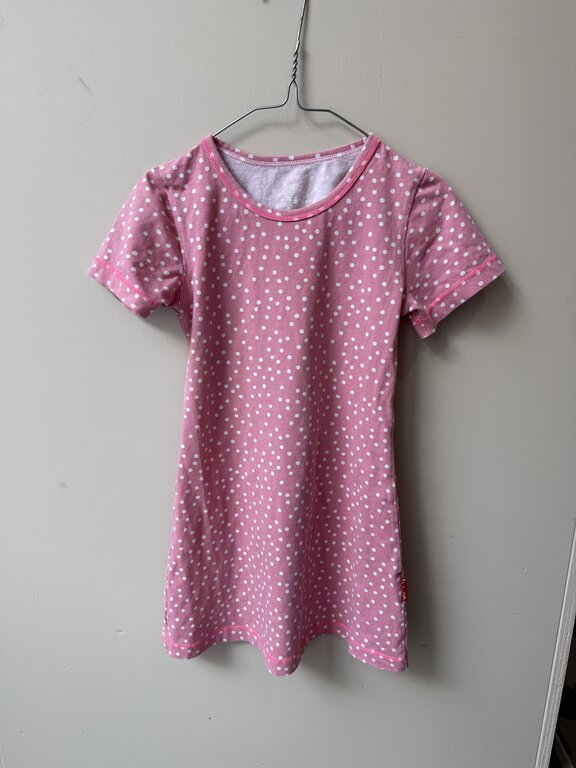 Preloved 5. Claesens nachtjapon roze/witte stip // 116-122