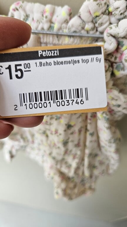 Preloved 1.Buho bloemetjes top // 6y