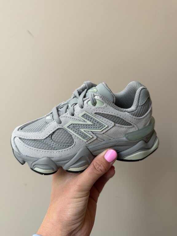 New Balance 9060 kids // bayberry