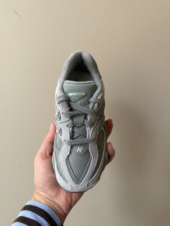 New Balance 9060 kids // bayberry