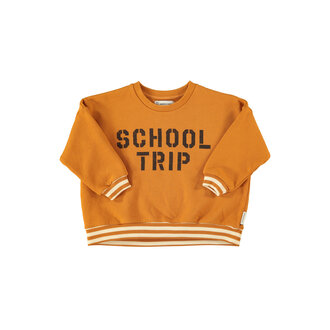 Piupiuchick sweatshirt // camel with school trip print