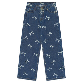 The New Virginia wide fit jeans // medium blue denim AOP