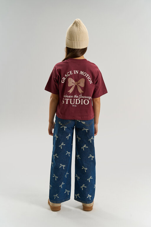 The New Virginia wide fit jeans // medium blue denim AOP