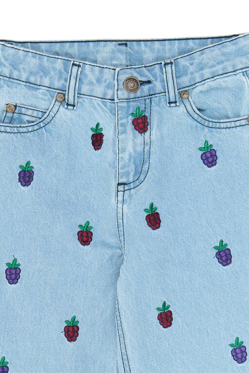 The New Vanna wide fit jeans // light blue denim EMB