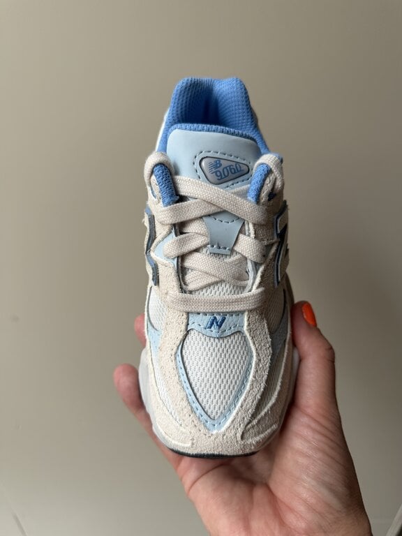 New Balance 9060 kids // analog blue