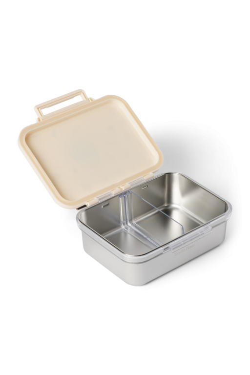 Studio Noos lunch box // alphabet