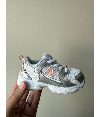 530 toddler bungee lace // silver metallic I5307ZZ