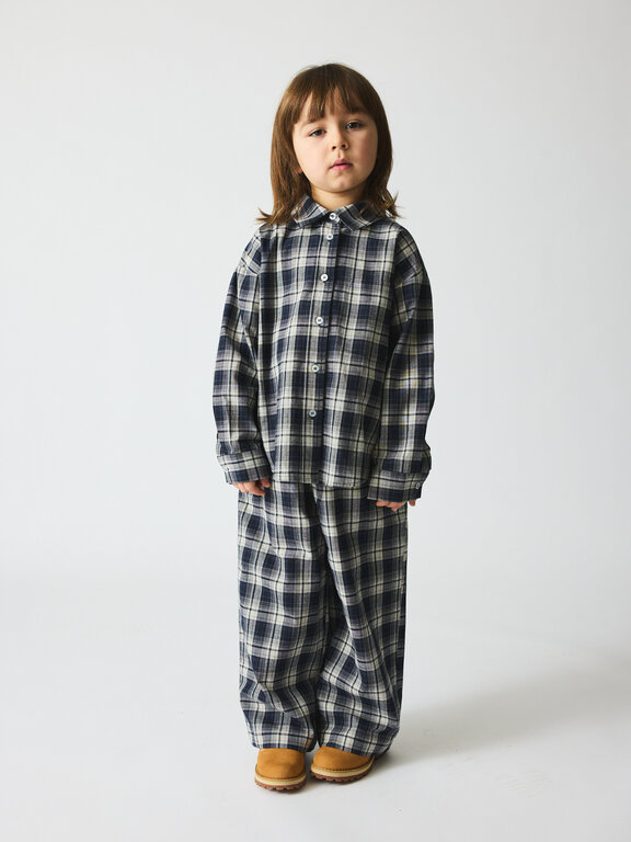 Brunobruno francis navy check pants // mood indigo blue check