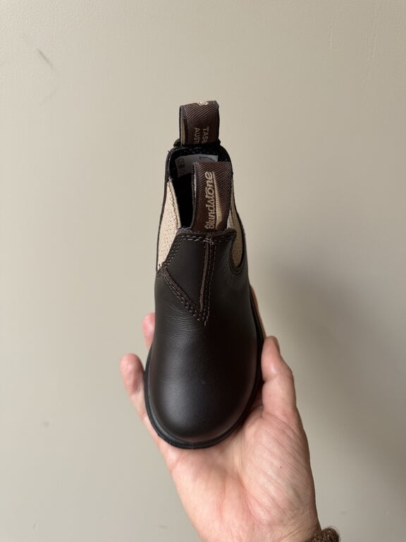 Blundstone kids // brown/sand