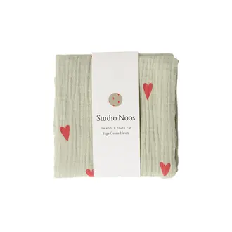 Studio Noos medium swaddle // green hearts