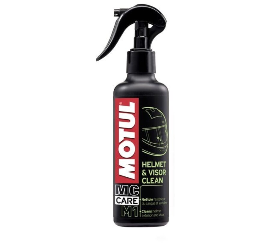 Motul M1 Helmet & Visor Clean