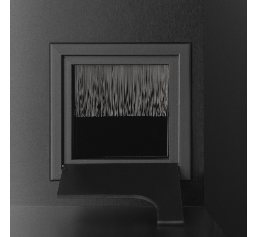 Engineering 2 Case (2×24″+1×50″)