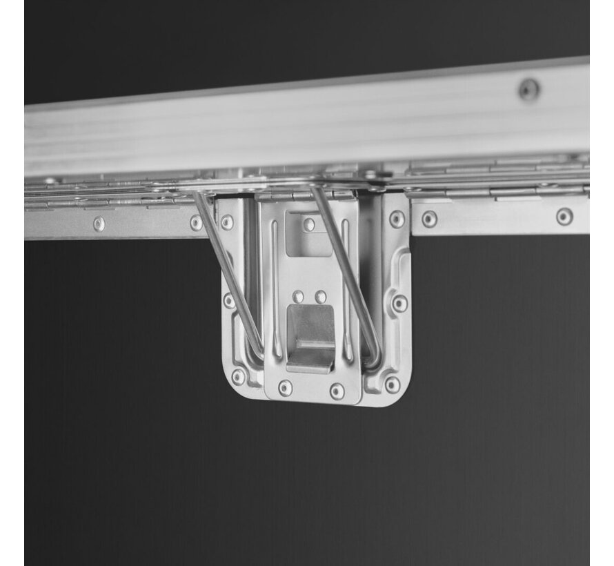 Engineering Case XL (9×24″)