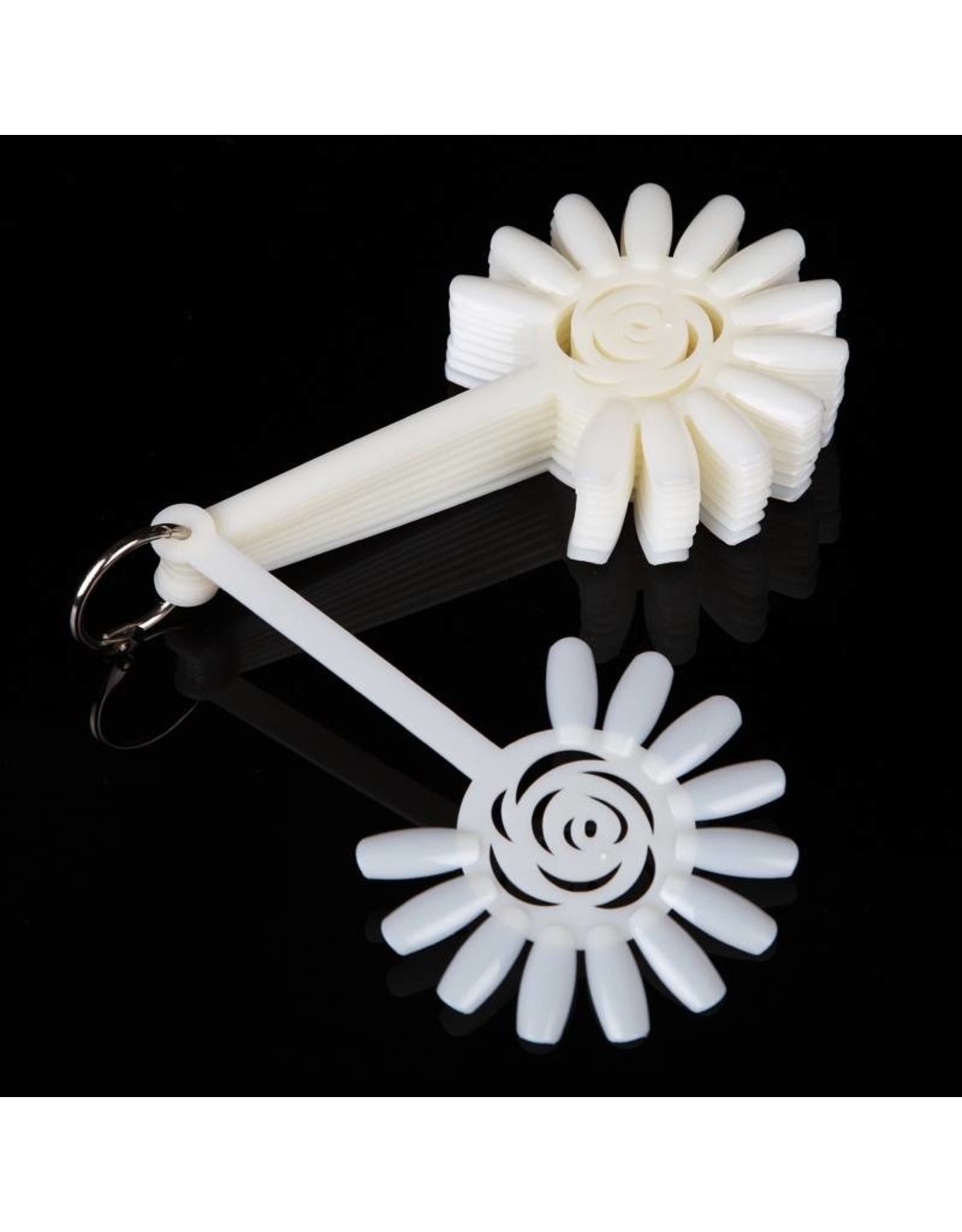 Merkloos Nagel Display in Bloemvorm