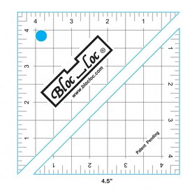 Bloc Loc Half Square Triangle Ruler - 4,5 x 4,5 inch