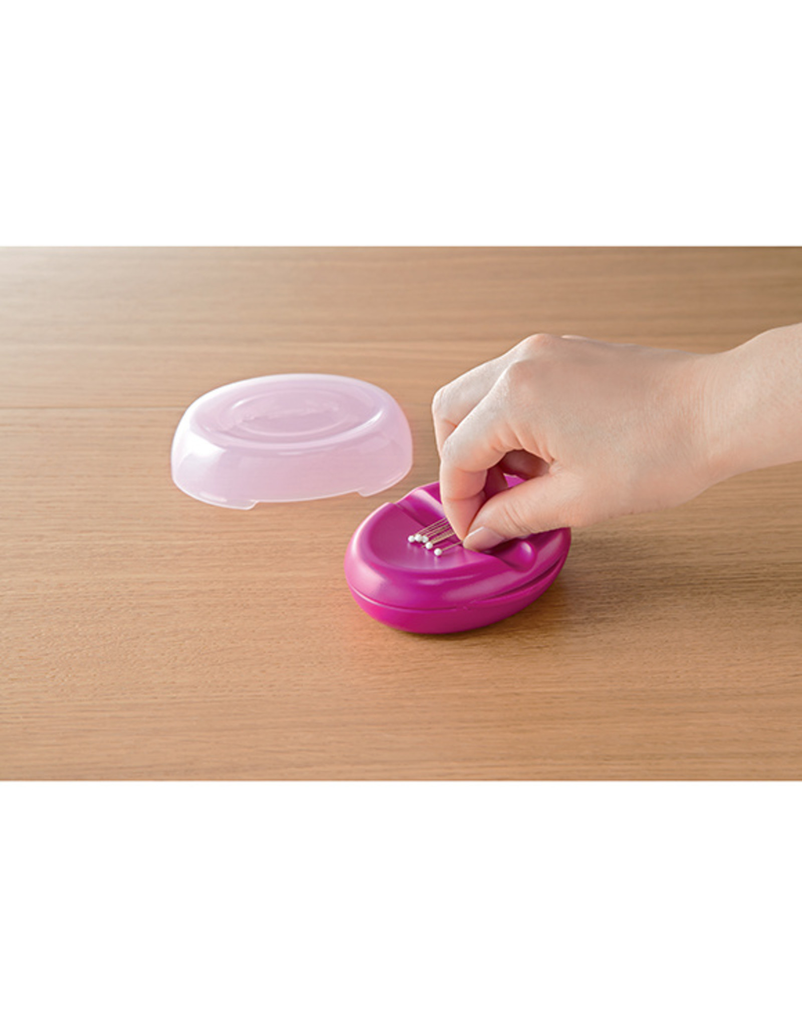 Clover Magnetic Pin Caddy - with lid