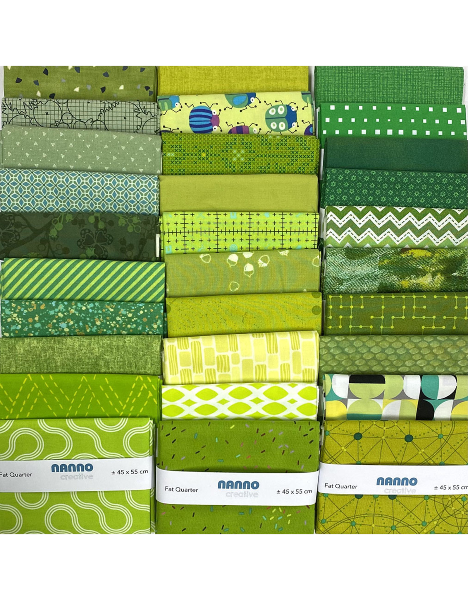 Surprise bundle with 4 Fat Quarters