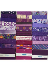 Surprise bundle with 4 Fat Quarters