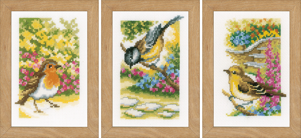 Borduurpakket Vervaco Tafelkleed 'Klassieke Bloemen En Vlinders 22228 Borduurpakket Vervaco Tafelkleed 'Klassieke Bloemen En Vlinders 22228