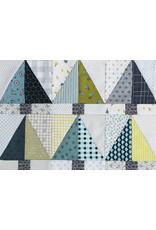 Jen Kingwell Designs Postcard Project #18 - Half Rectangle Triangles