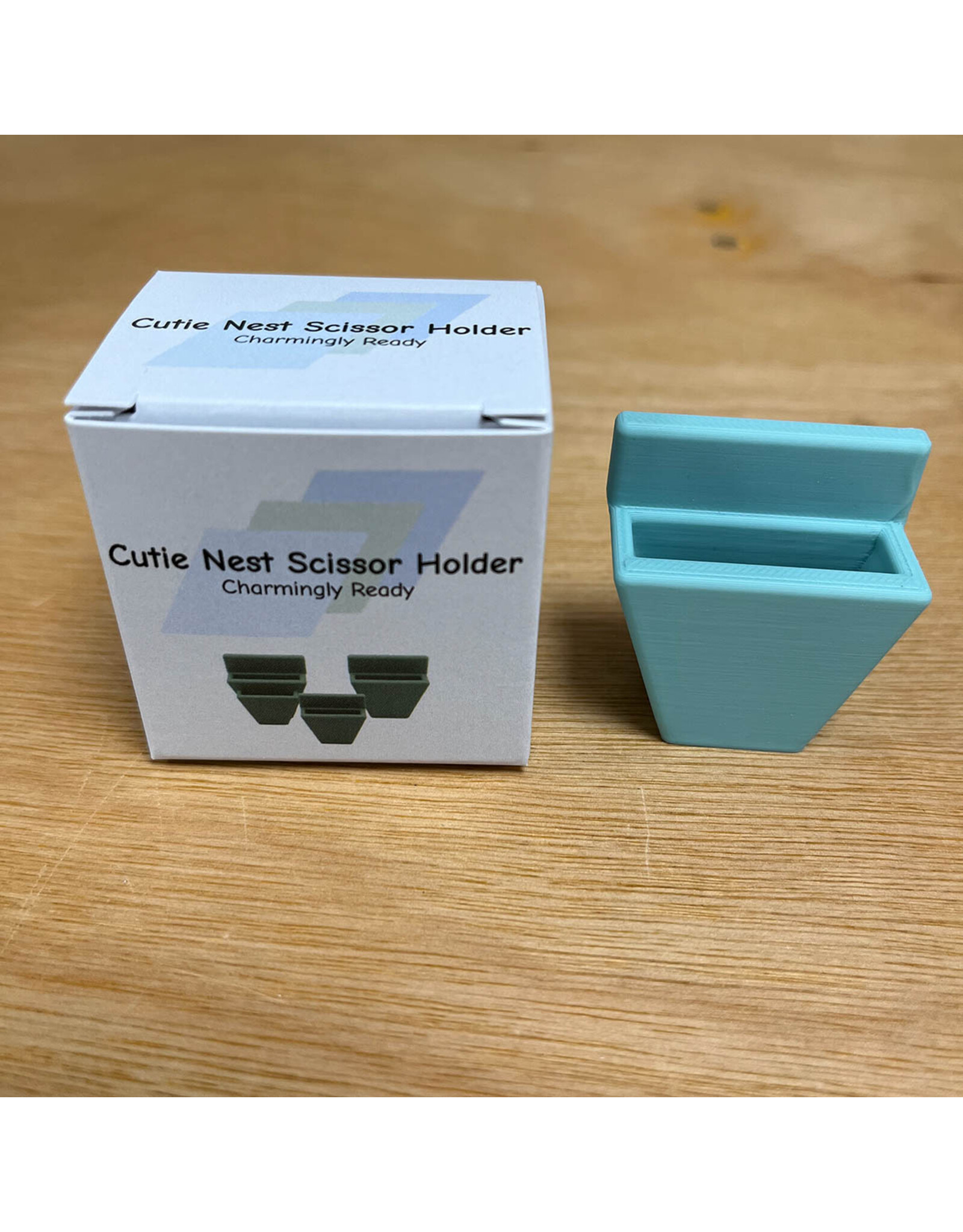 Layered Notions Layered Notions - Cutie Nest Medium - Schaarhouder