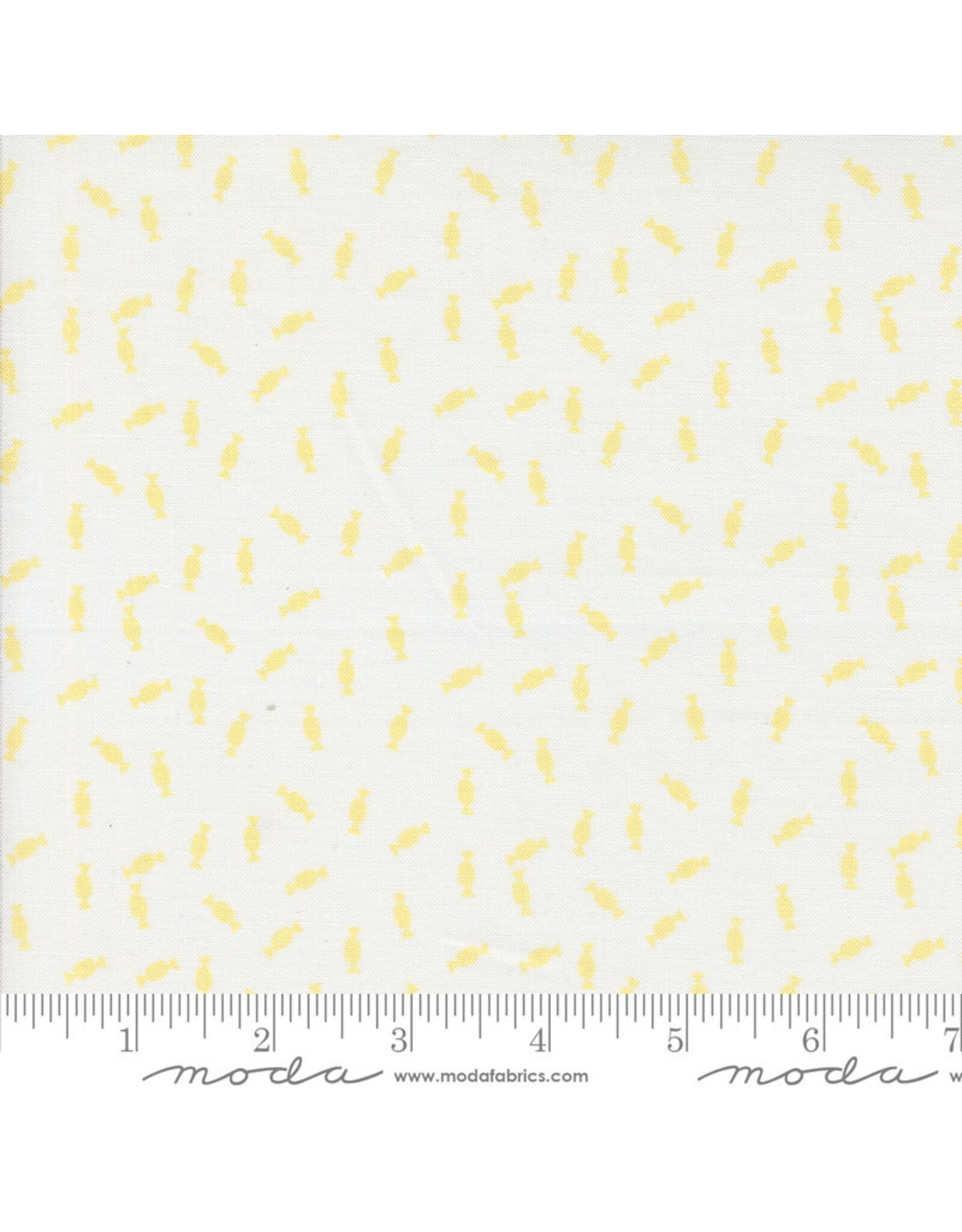 Moda Mixed Bag of Bonbons - Candy White Yellow coupon (± 69 x 110 cm)