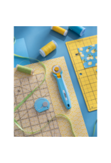 Olfa Olfa Rotary Cutter - 28 mm - AQUA - TK-4 as Bonus included