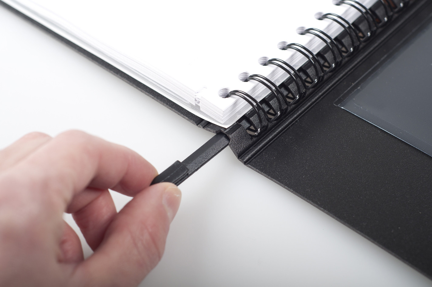 RHODIA Exabook Rhodiactive Rechargeable Reliure Intégrale A4+ 160 Pages Petits Carreaux 5X5 Avec Cadre En-Tête 80 G