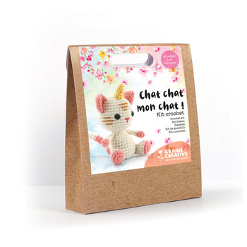 GRAINE CREATIVE Kit including everything you need to make a Minigurumi.  Kit designed in collaboration with Amigurumei, Mei is a true artist who creates adorable little characters with crochet and shares her patterns, for our greatest pleasure! This kit contains:  7 colo